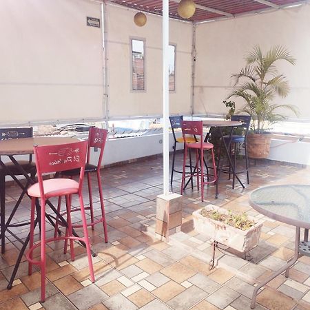 Hostal Maple Керетаро Экстерьер фото