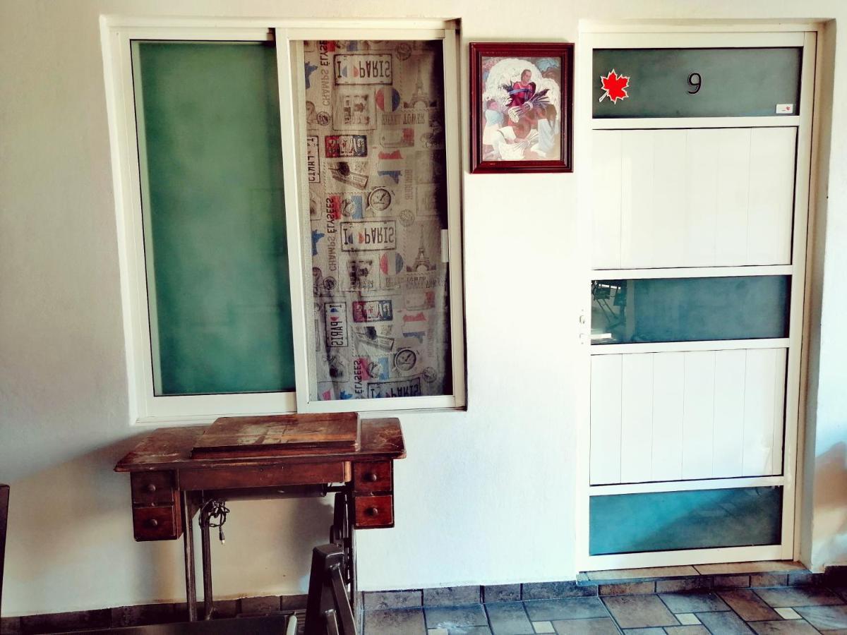Hostal Maple Керетаро Экстерьер фото