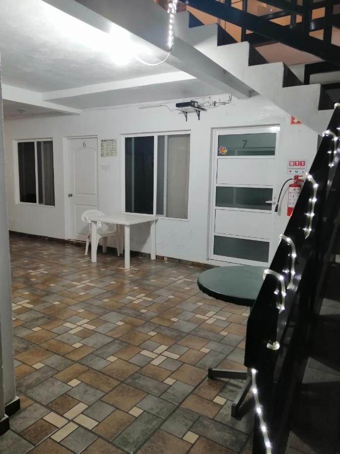 Hostal Maple Керетаро Экстерьер фото