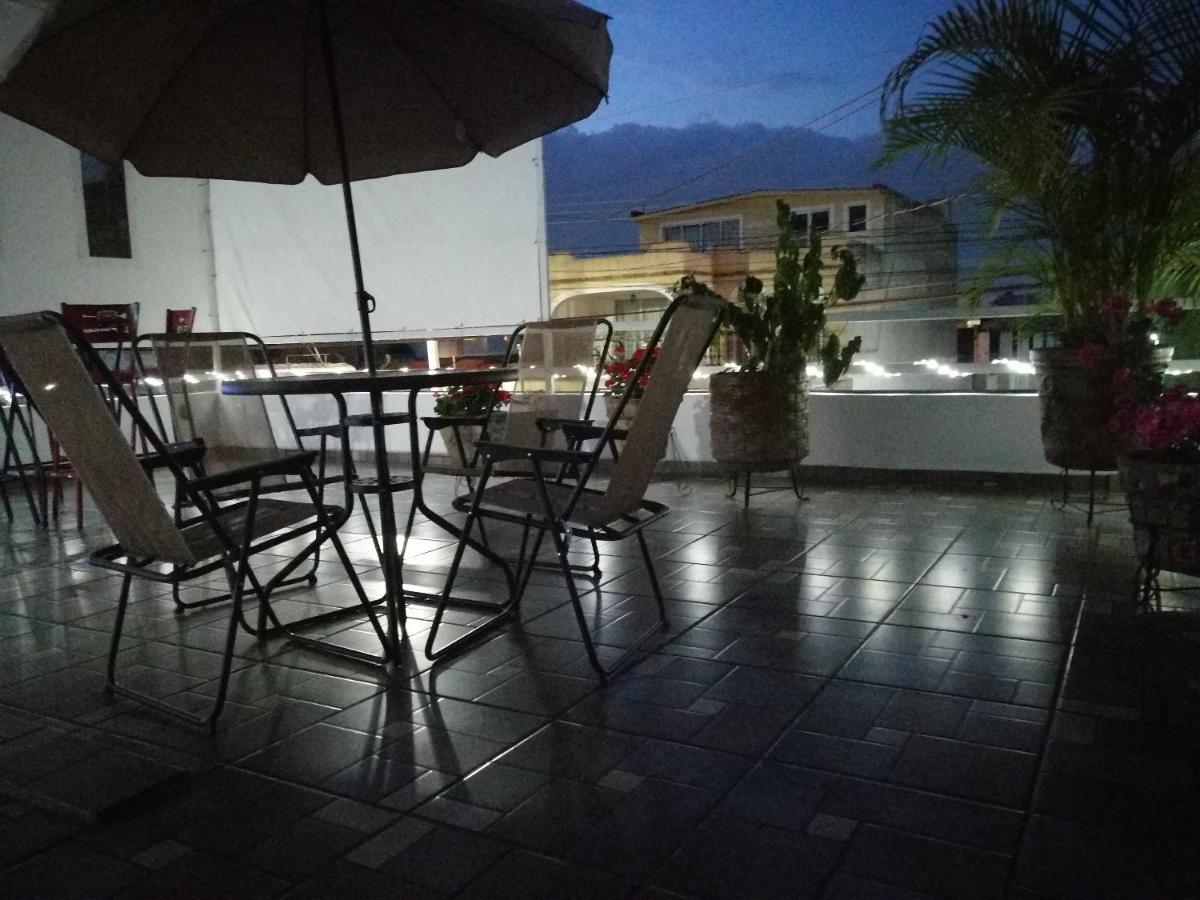 Hostal Maple Керетаро Экстерьер фото